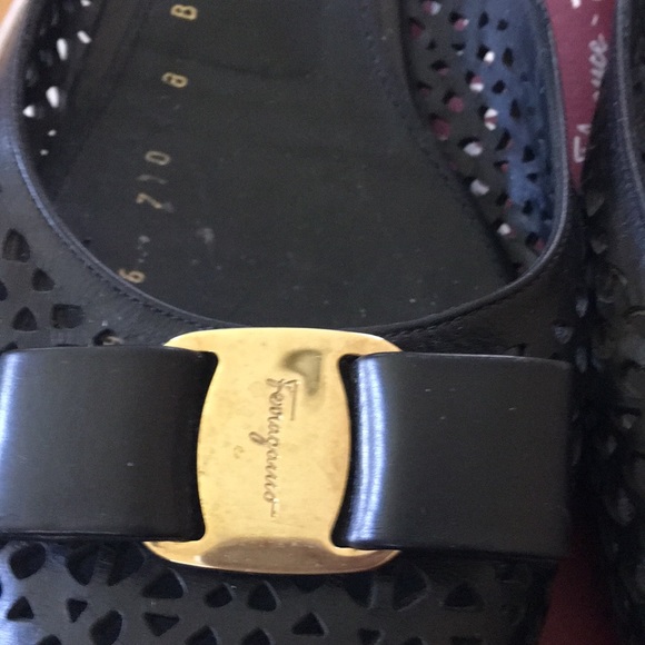 Ferrigamo woman size 8 B - Picture 5 of 14